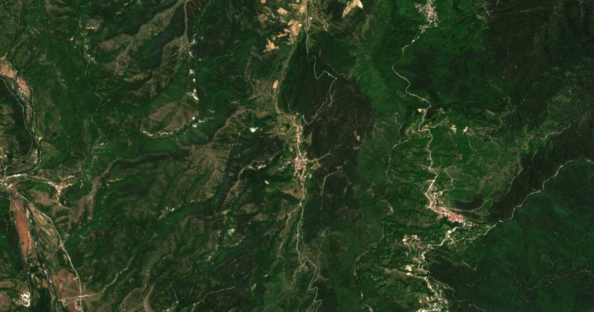 Carte satellite de Skrebatno