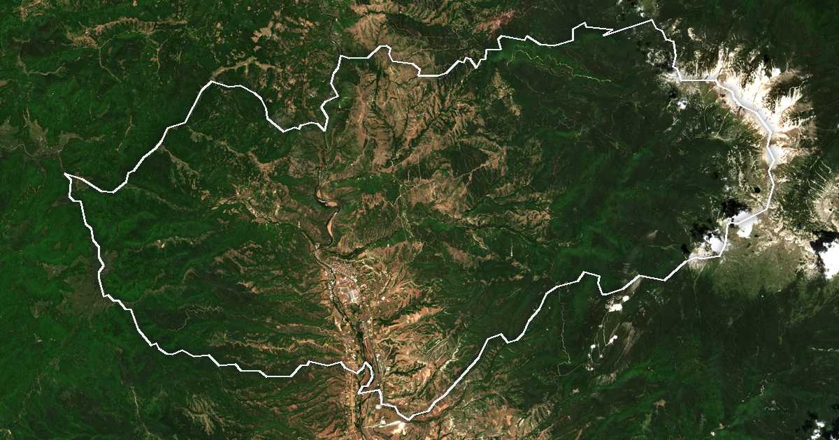 Image satellite avec la limite tracée: Krésna