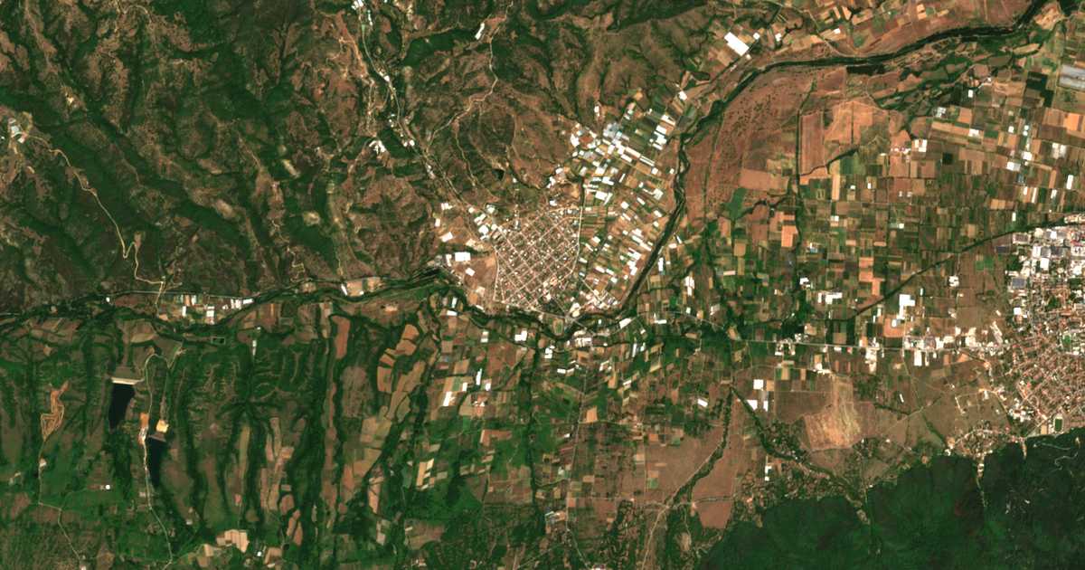 Carte satellite de Parvomay