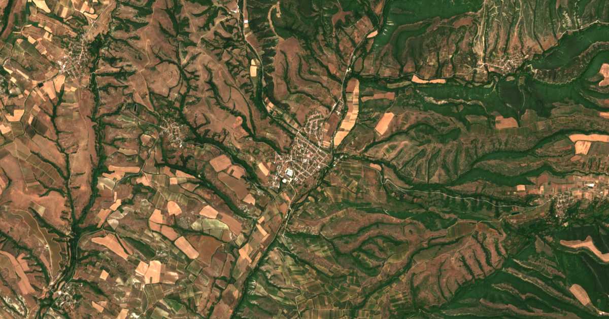 Carte satellite de Katuntsi