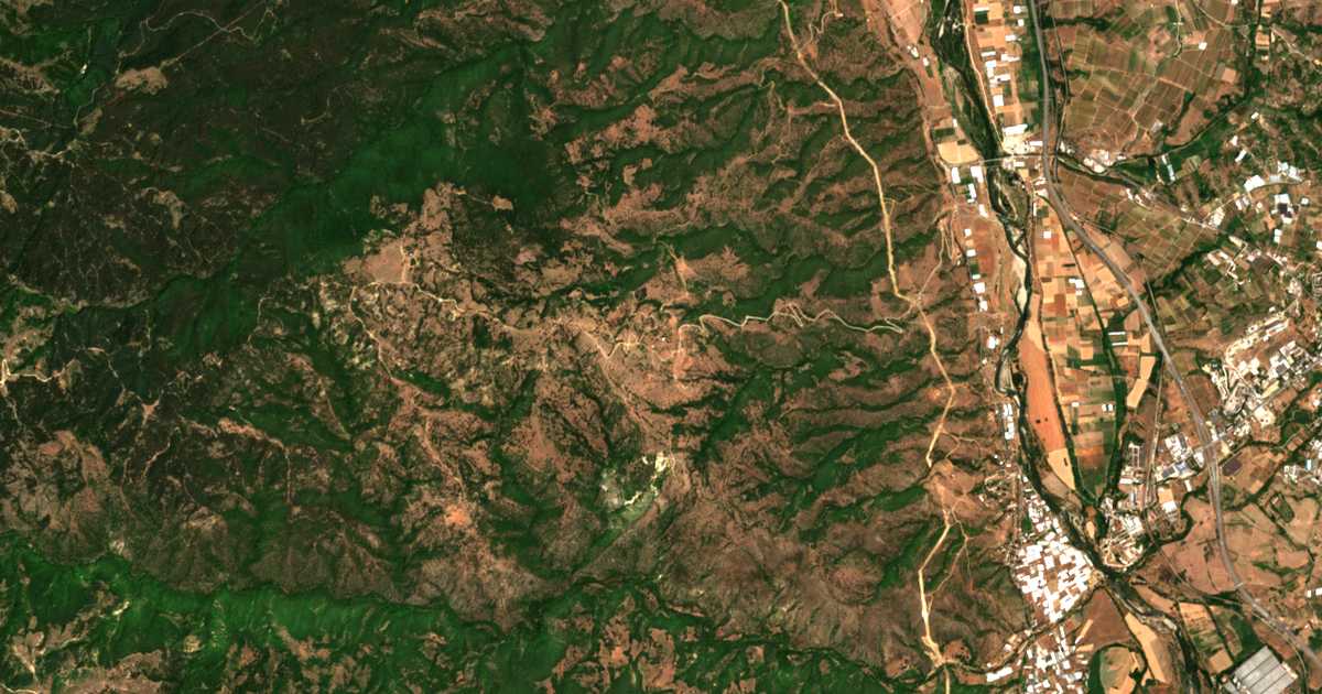 Carte satellite de Krastiltsi