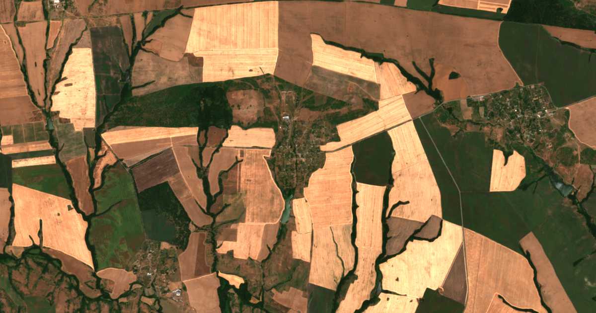 Carte satellite de Orlintsi