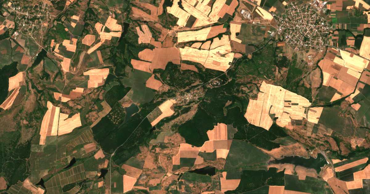 Carte satellite de Svetlina