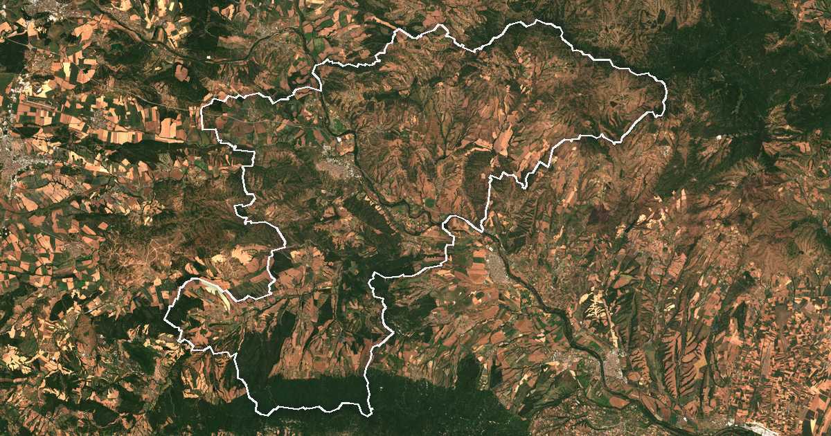 Image satellite avec la limite tracée: Kharmanli