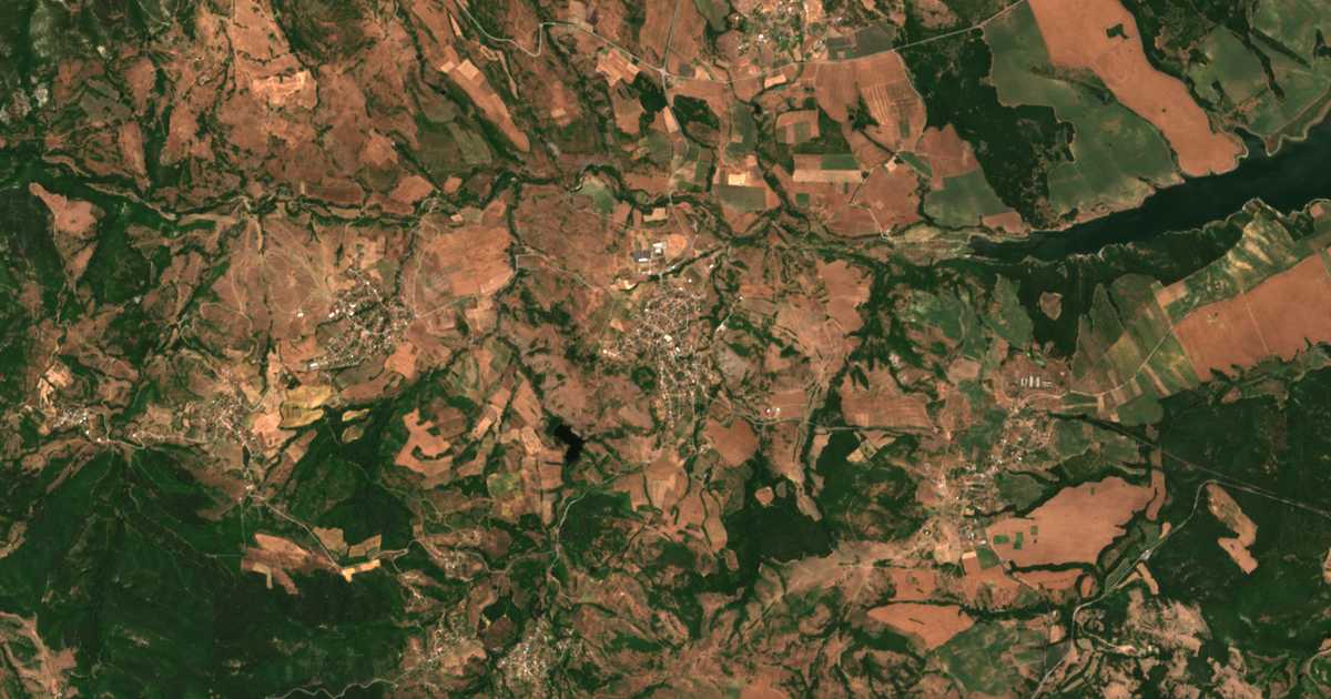 Carte satellite de Karamantsi