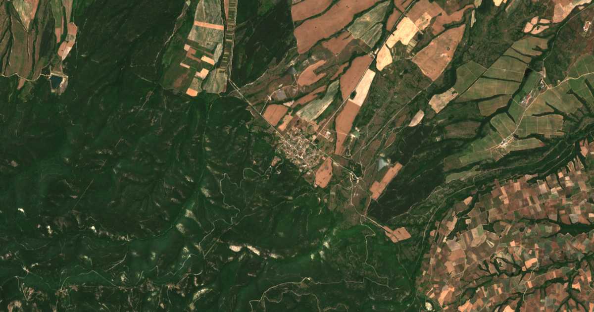 Carte satellite de Mezek