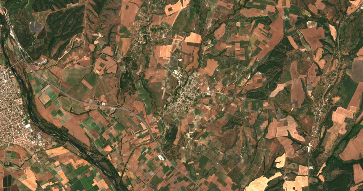 Carte satellite de Momkovo