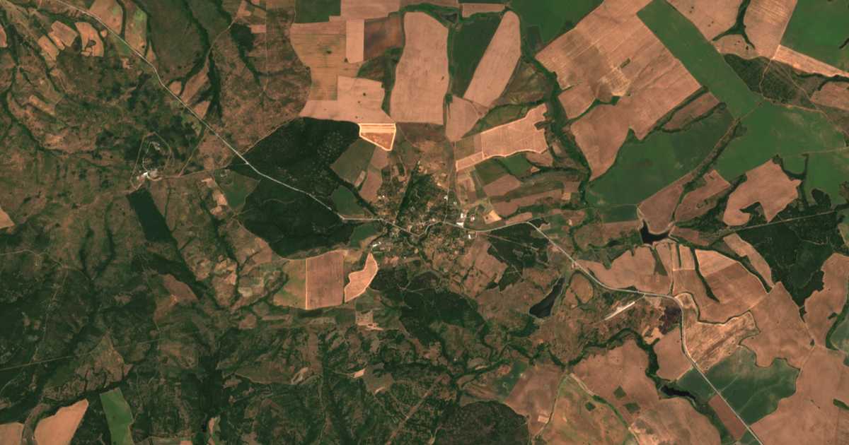 Carte satellite de Svetlina