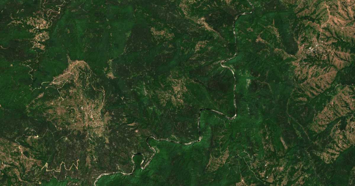 Carte satellite de Latinka