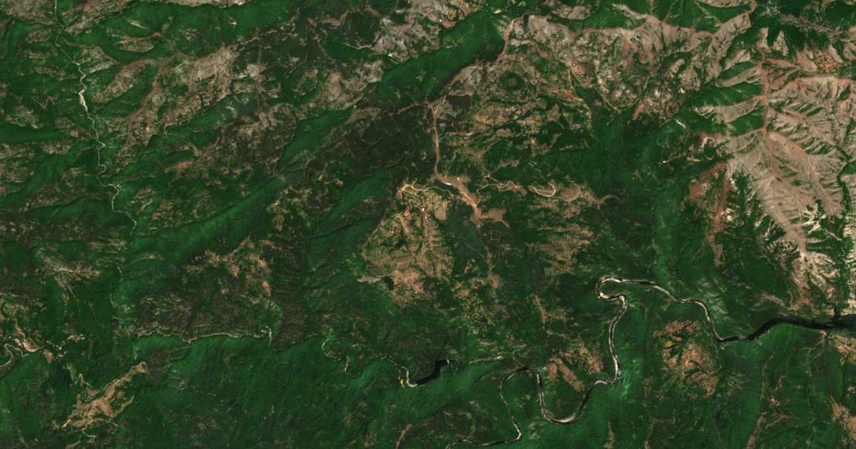 Carte satellite de Pesnopoy