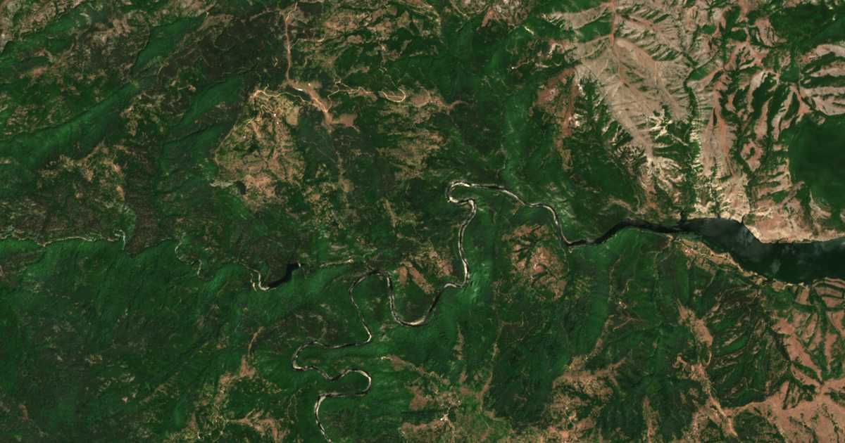 Carte satellite de Spoluka