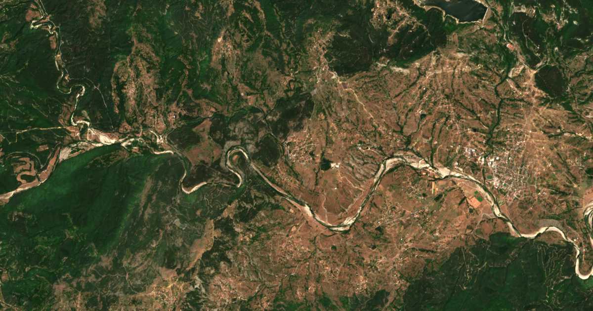 Carte satellite de Dobromirtsi