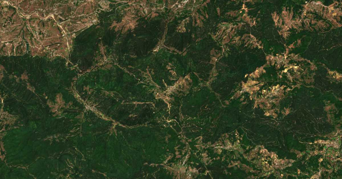 Carte satellite de Sredsko