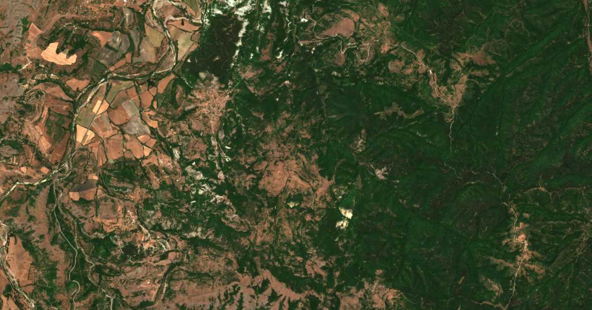 Carte satellite de Sladkodum