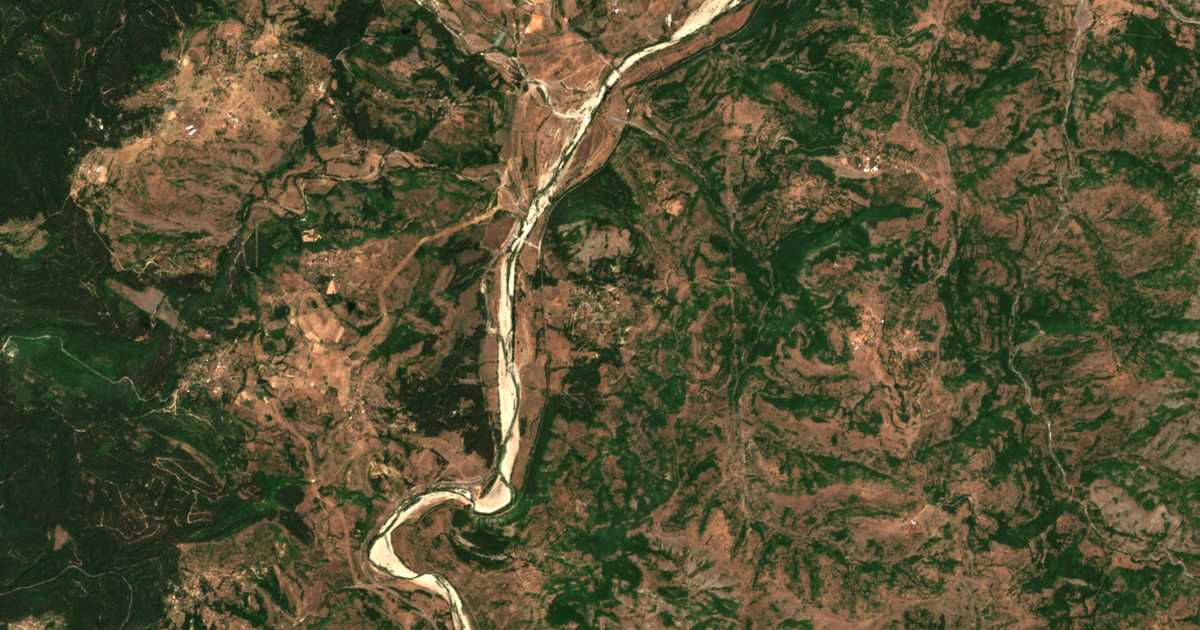 Carte satellite de Ptichar