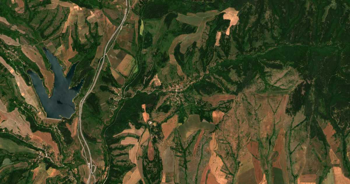 Carte satellite de Topolnica
