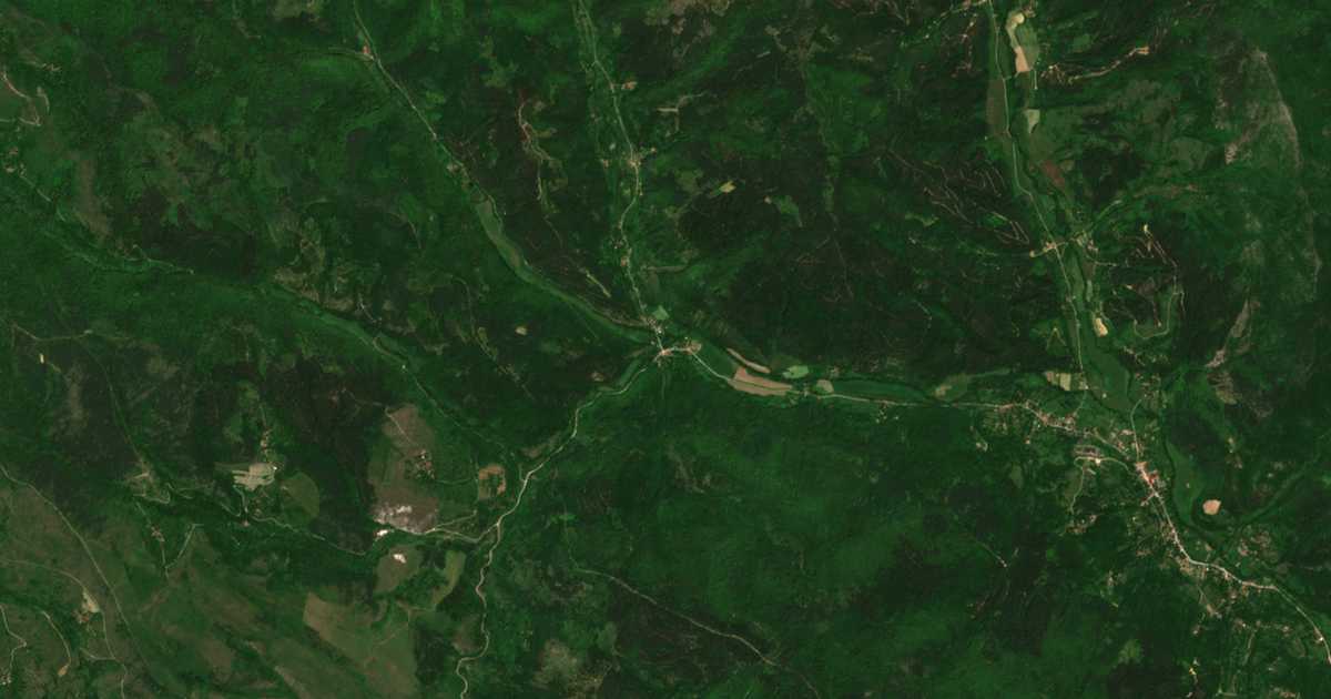 Carte satellite de Sredorek