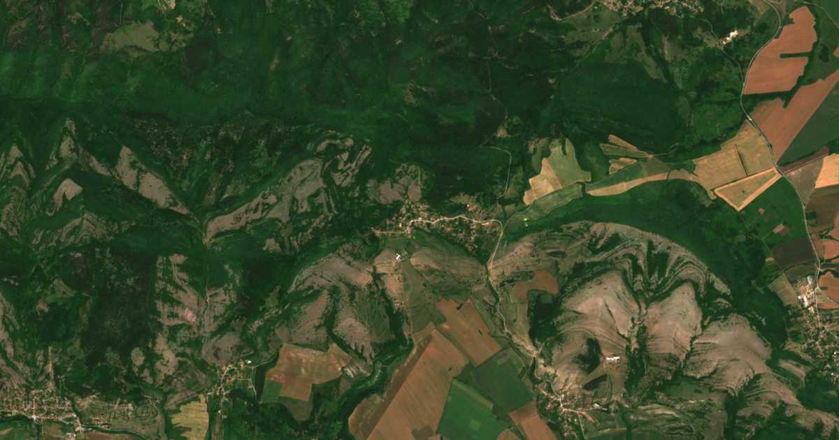 Carte satellite de Kamenna Riksa