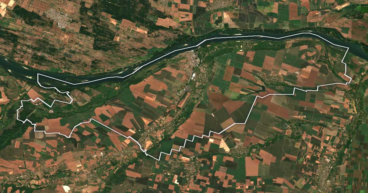 Image satellite avec la limite tracée: Lom