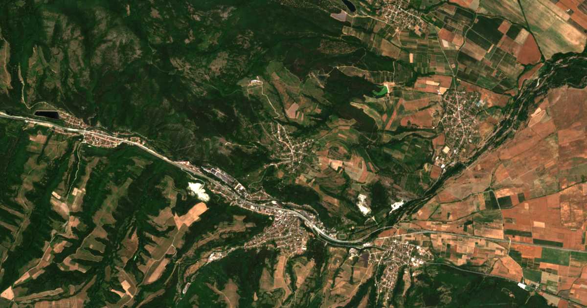 Carte satellite de Dabravite