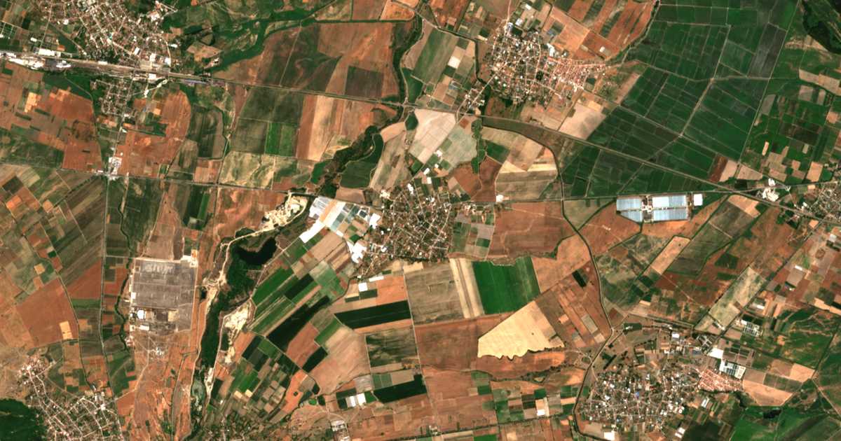Carte satellite de Lozen