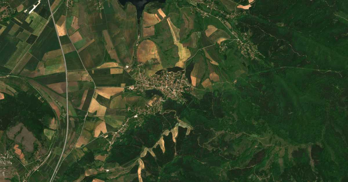 Carte satellite de Dren