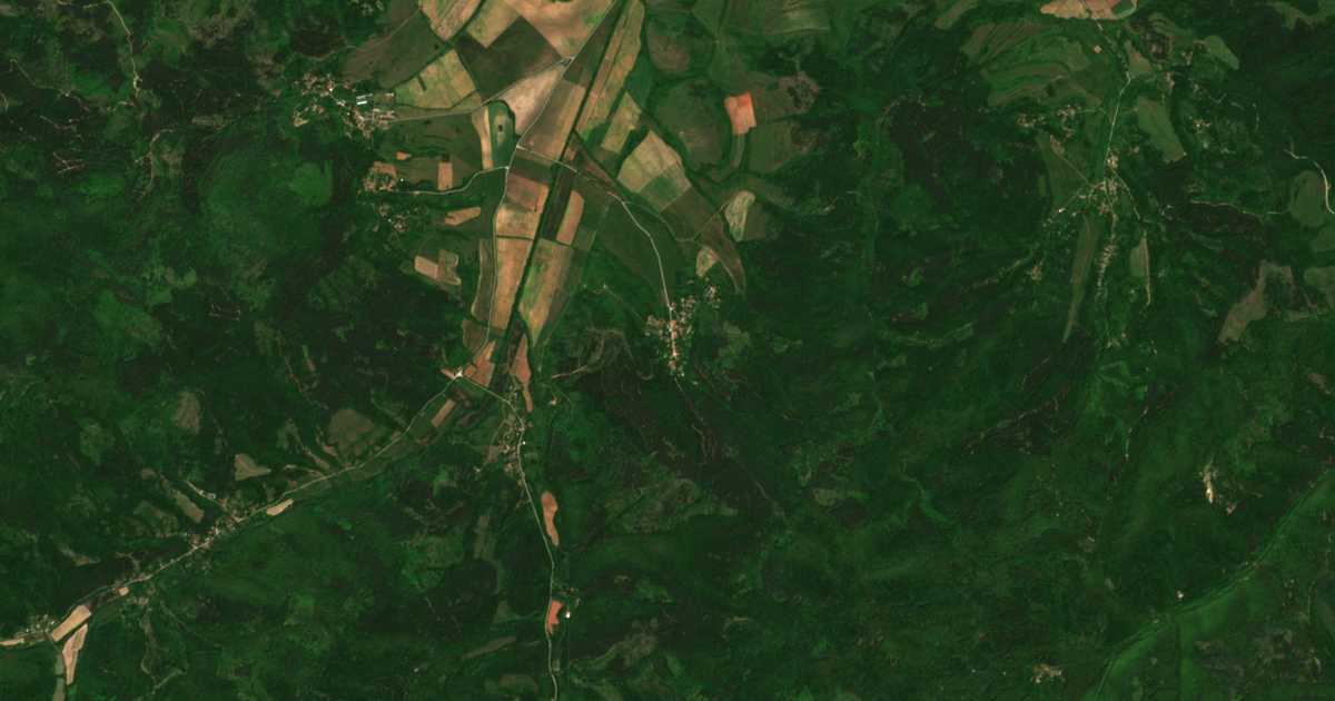 Carte satellite de Busintsi
