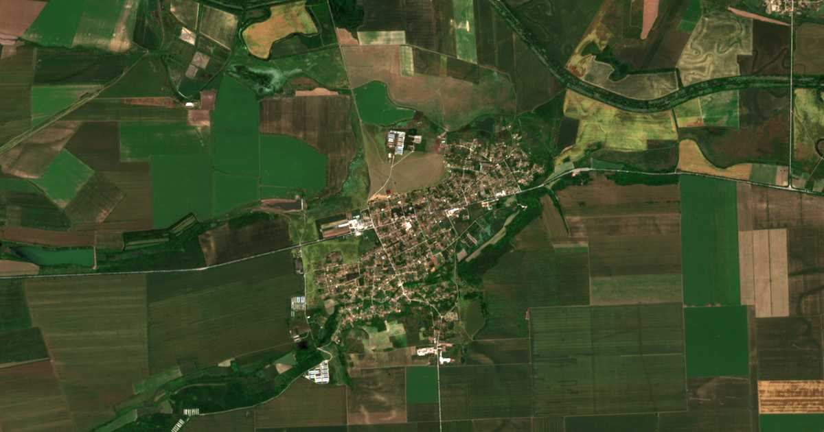 Carte satellite de Obnova