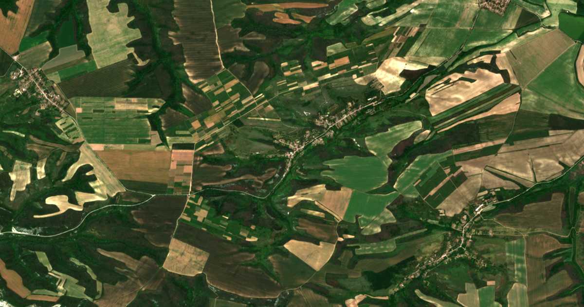 Carte satellite de Lozica