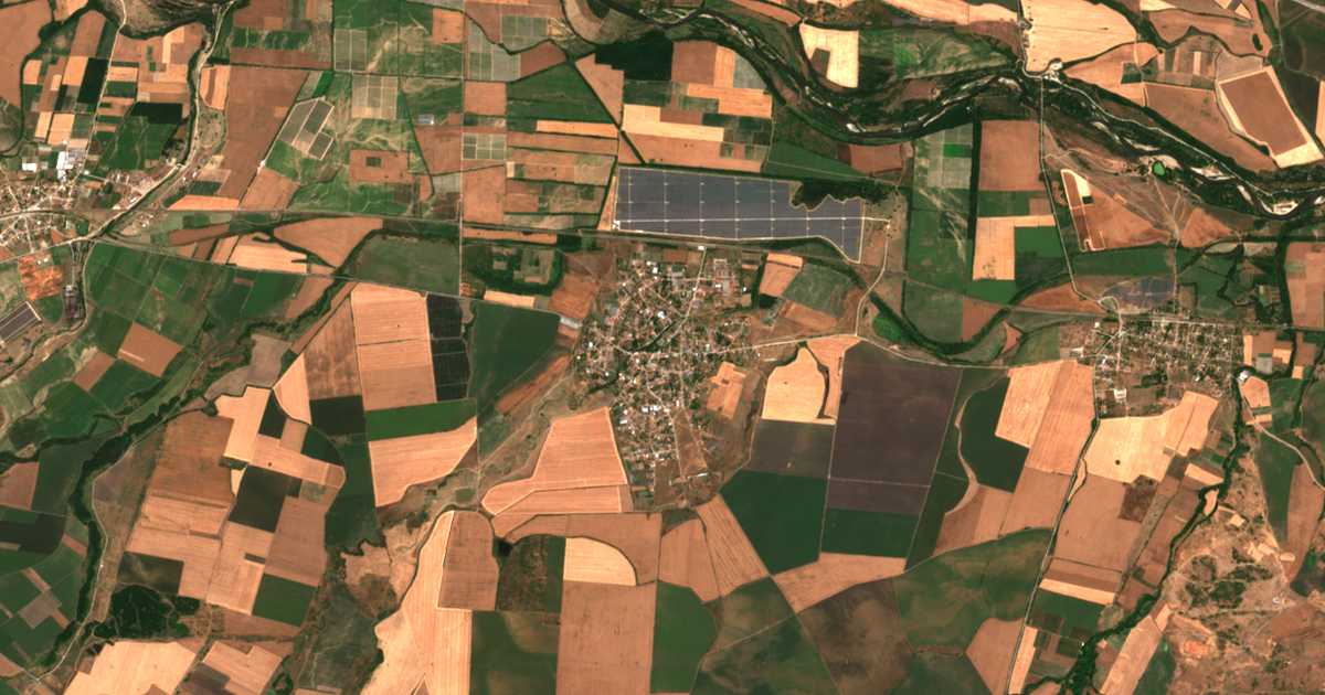 Carte satellite de Karadzhalovo