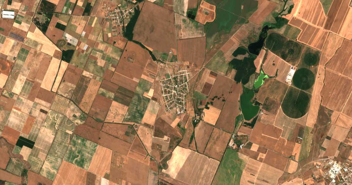 Carte satellite de Momino Selo