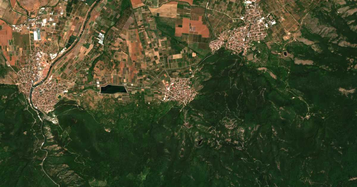 Carte satellite de Ustina