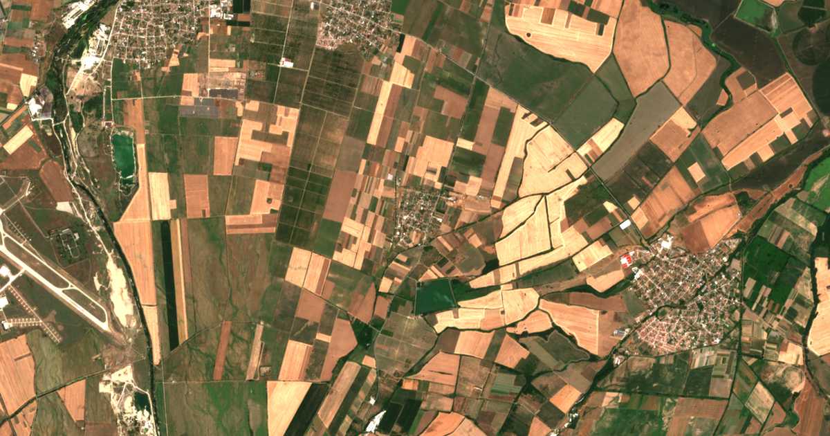 Carte satellite de Mominsko