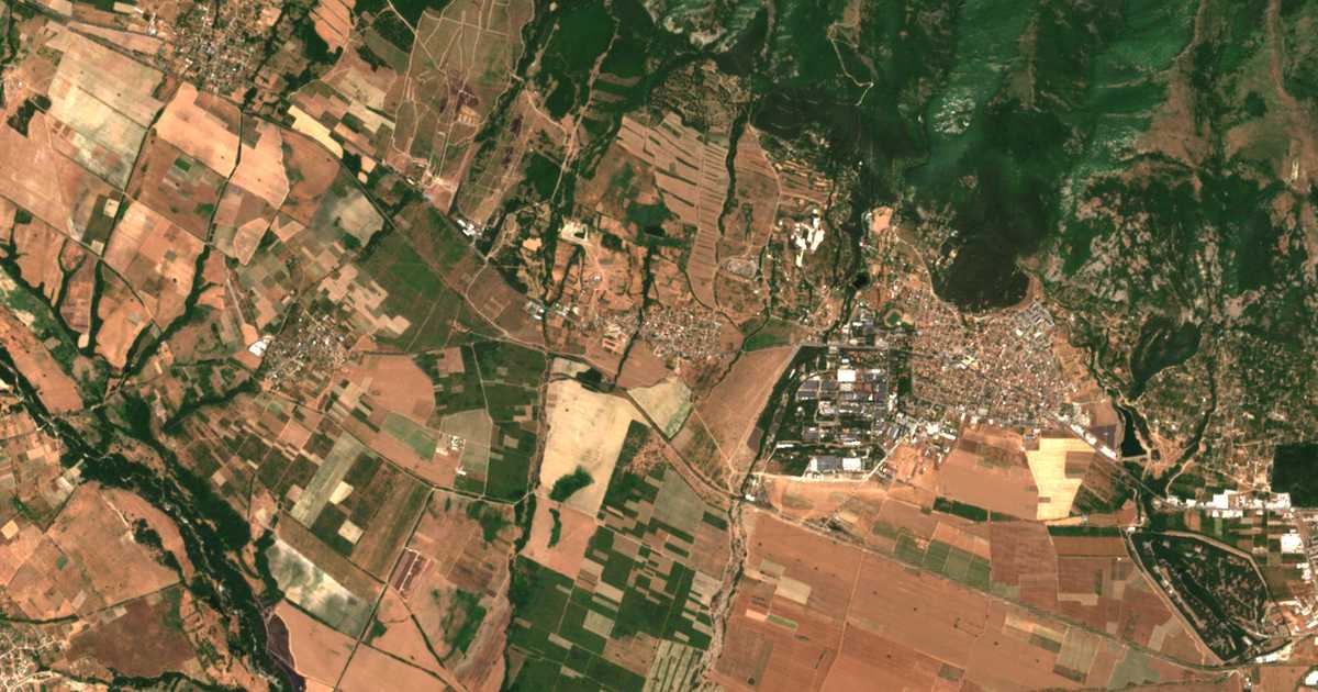 Carte satellite de Anevo