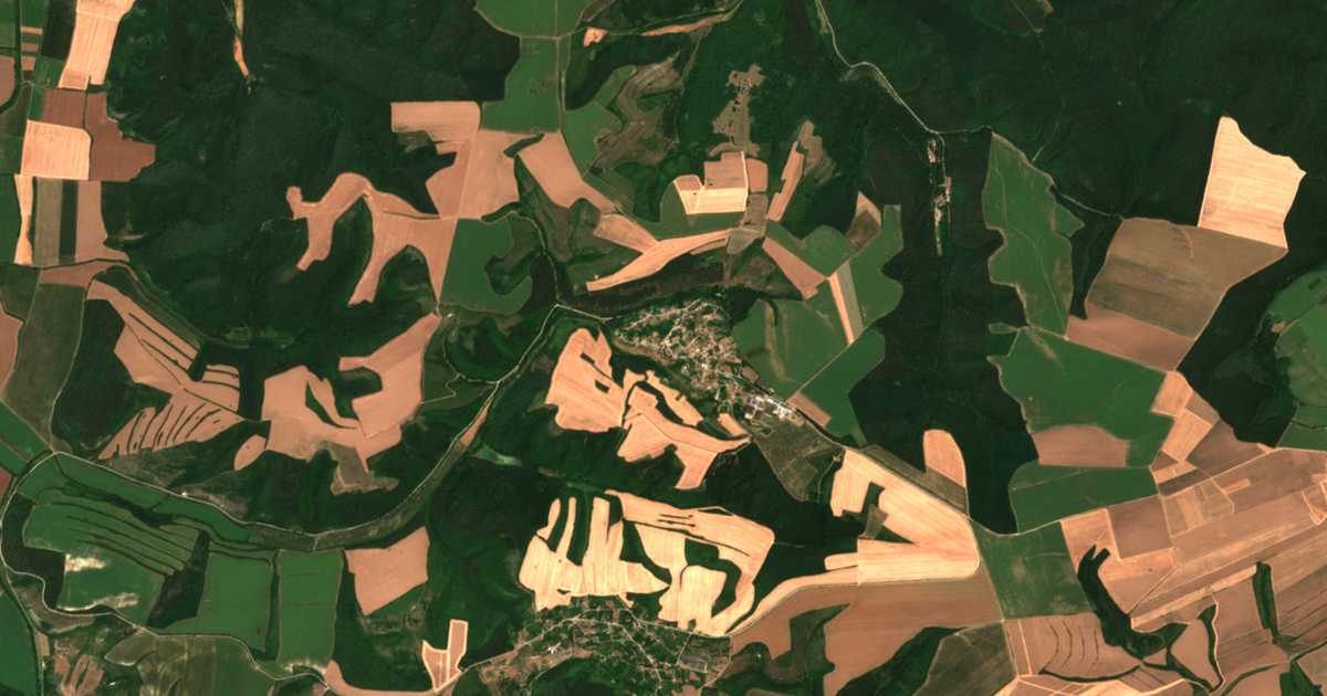 Carte satellite de Pomen