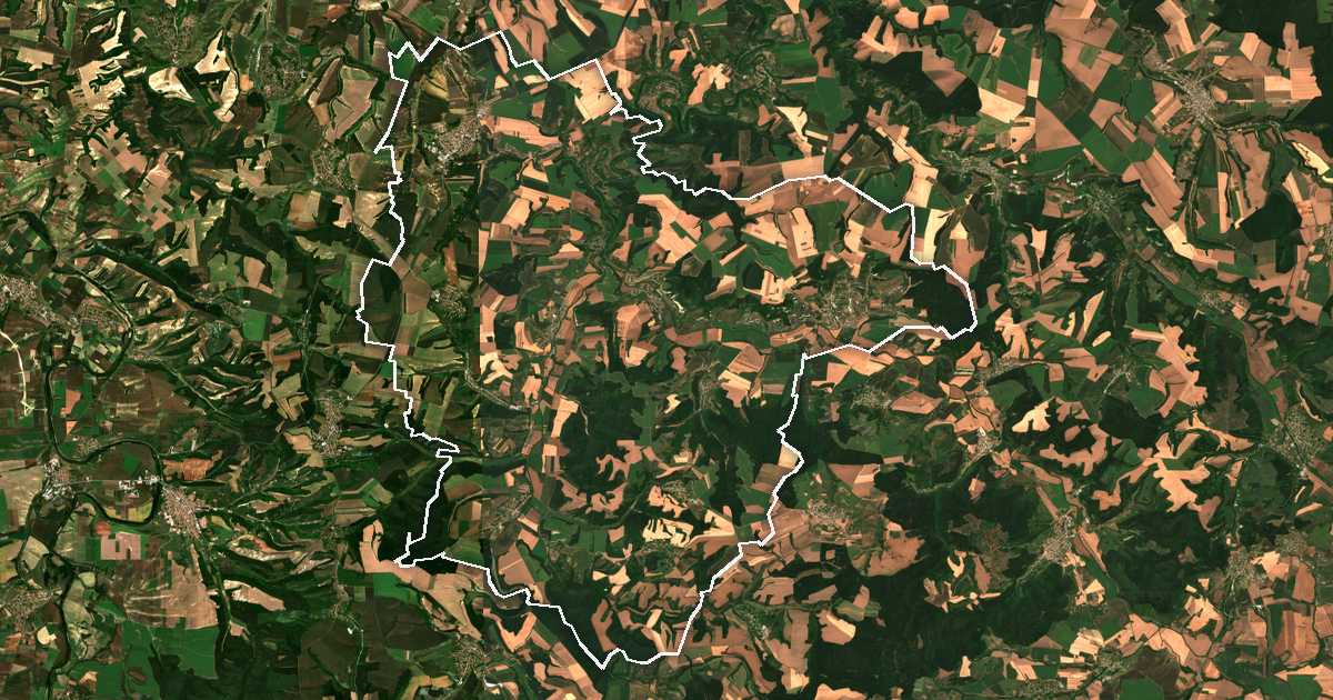 Image satellite avec la limite tracée: Dve mogili