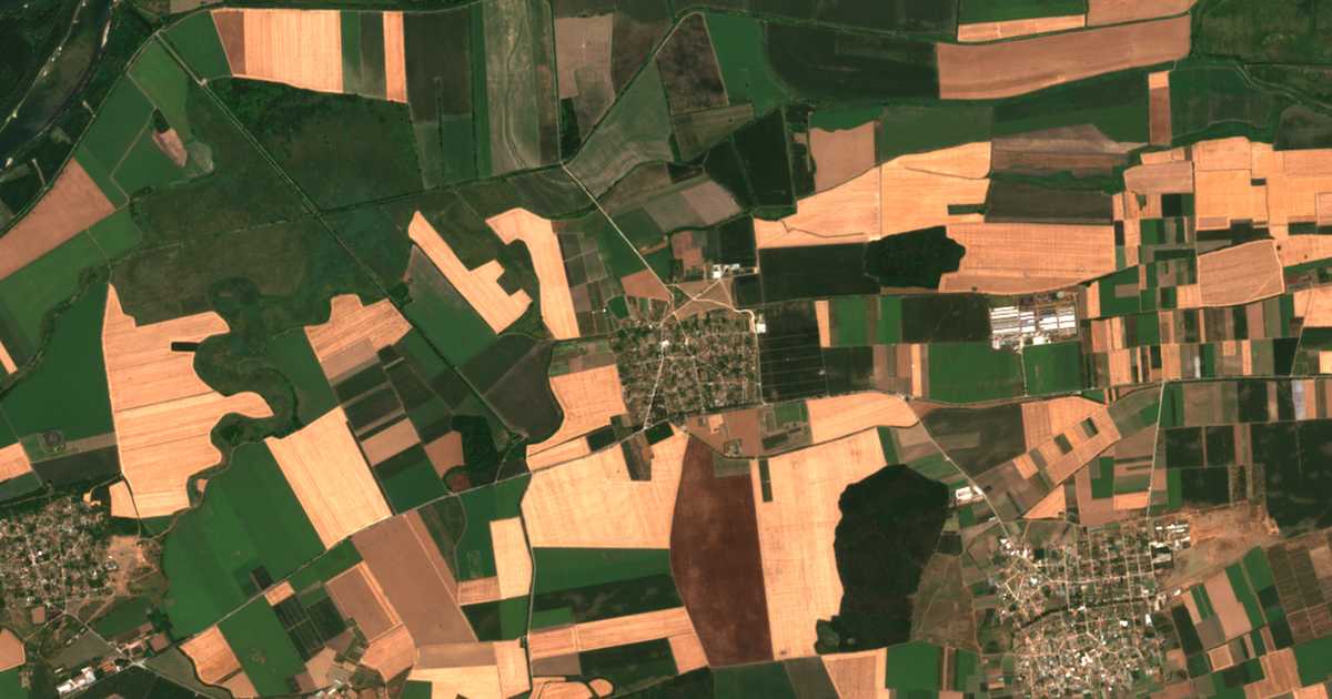 Carte satellite de Brǎšlen