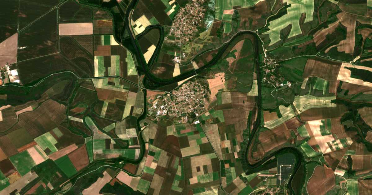 Carte satellite de Novgrad