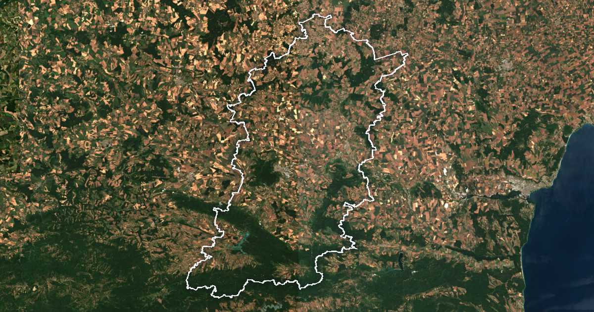 Image satellite avec la limite tracée: Choumen