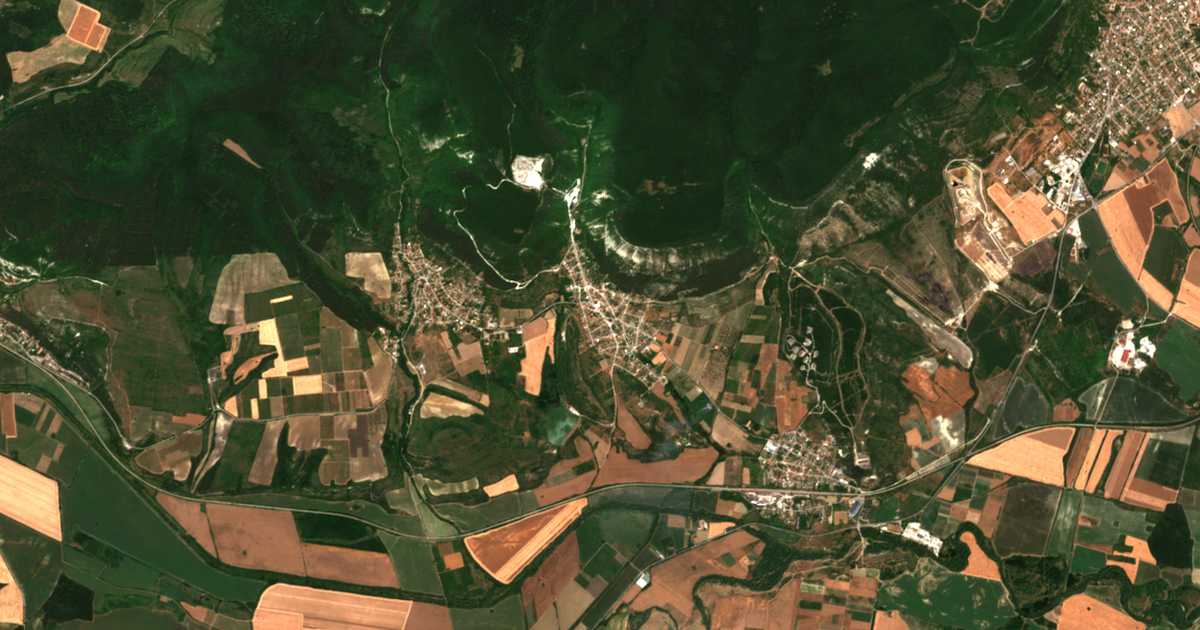 Carte satellite de Troitsa