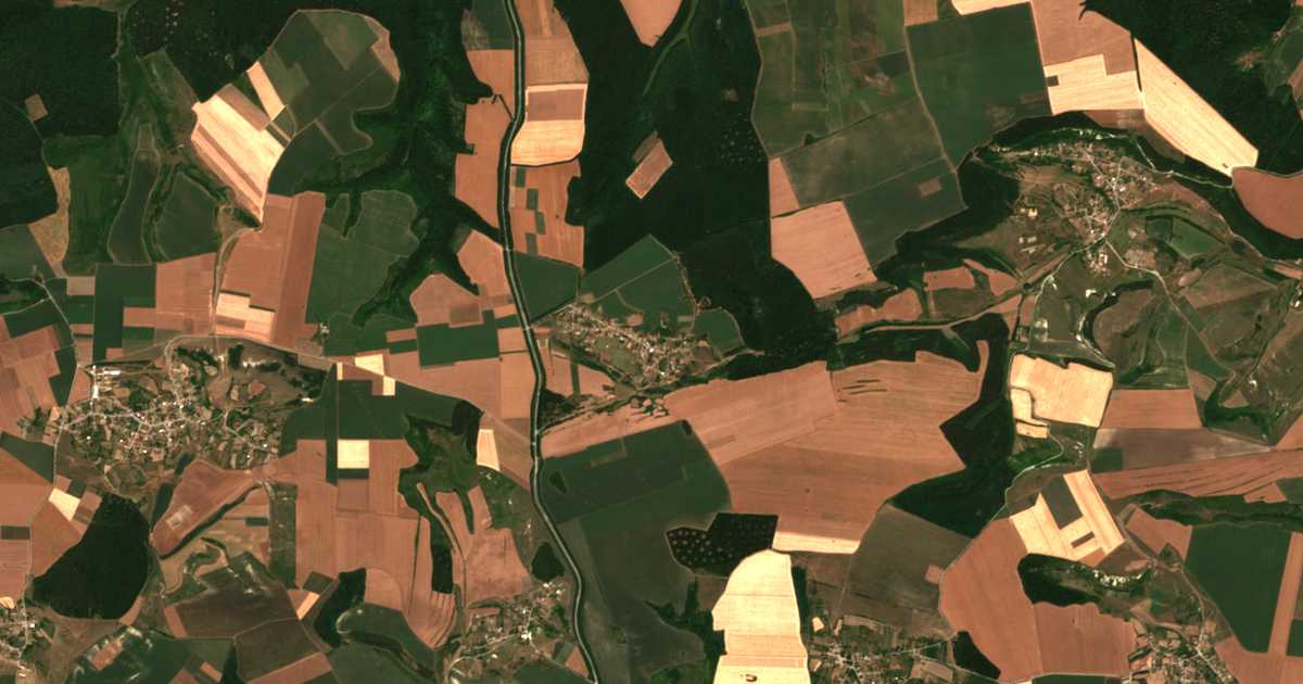 Carte satellite de Drenci