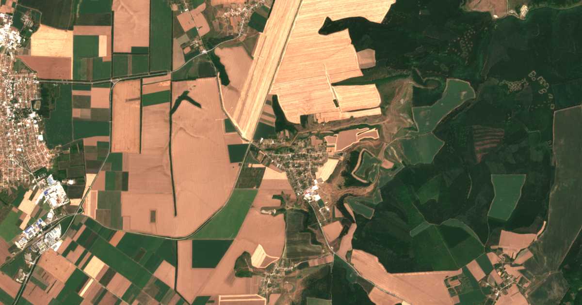 Carte satellite de Mezhden