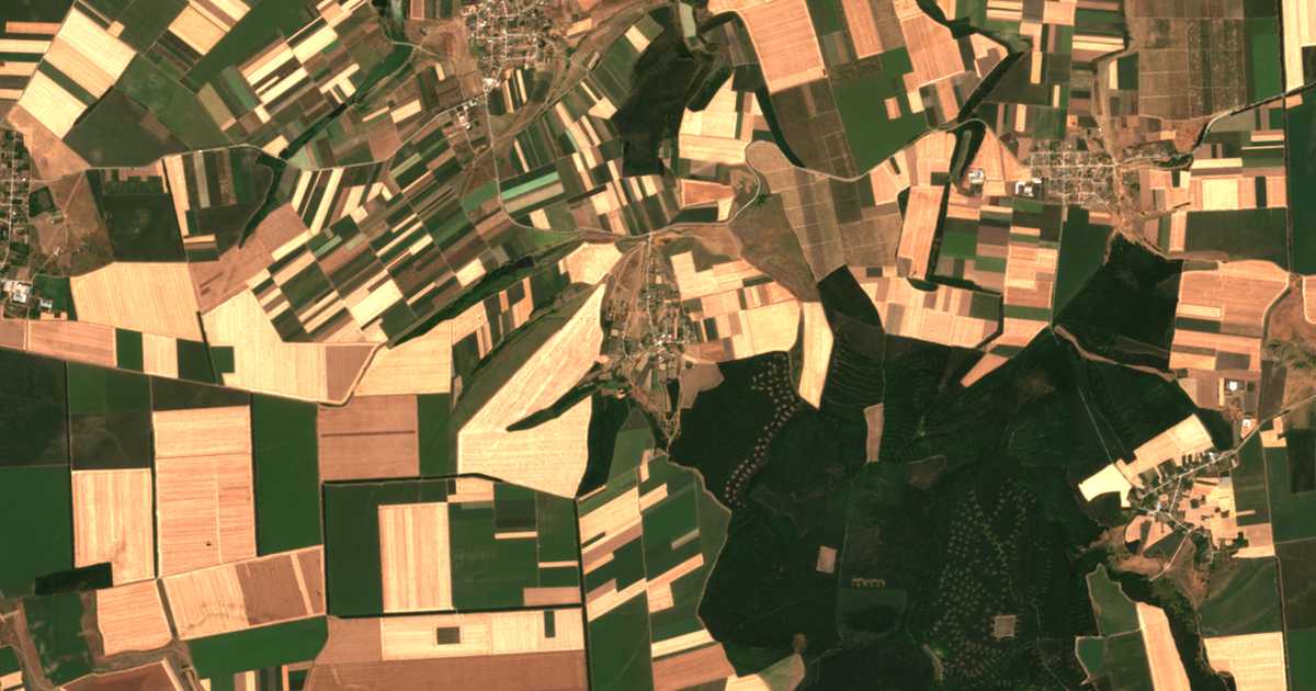 Carte satellite de Baštino