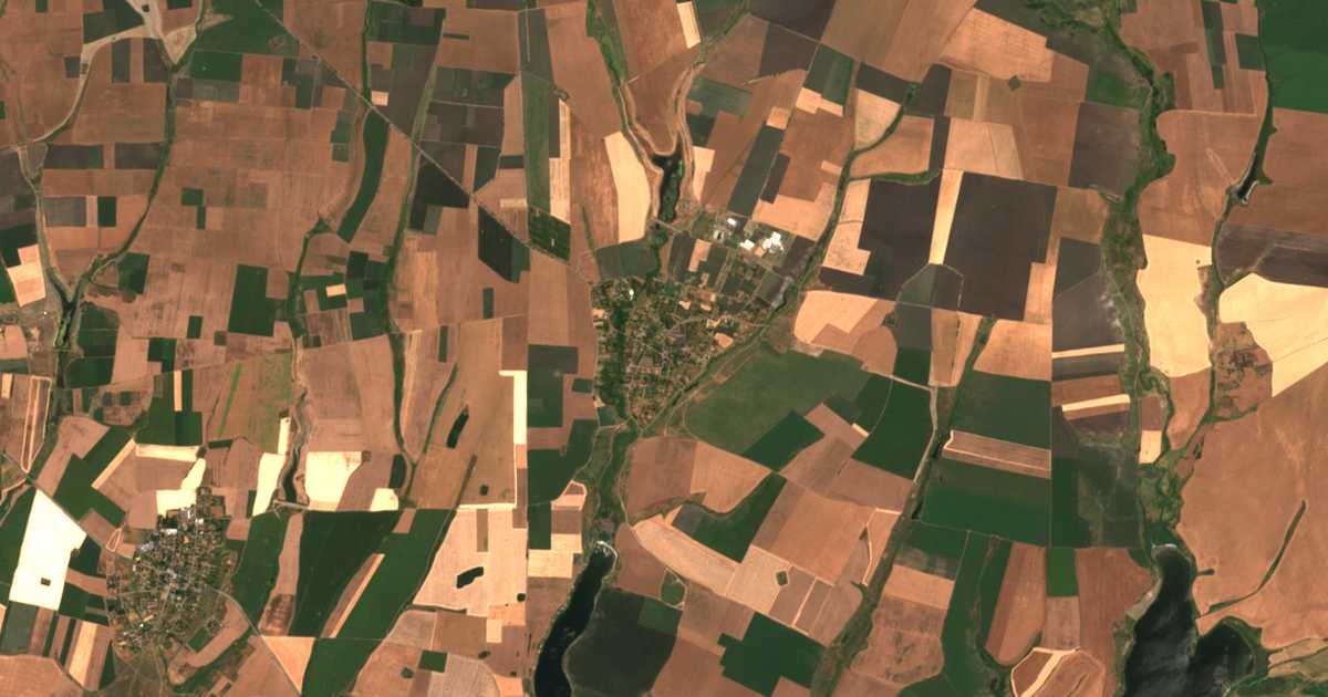 Carte satellite de Bjal kladenec