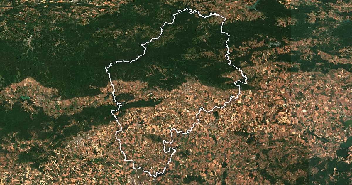 Image satellite avec la limite tracée: Sliven