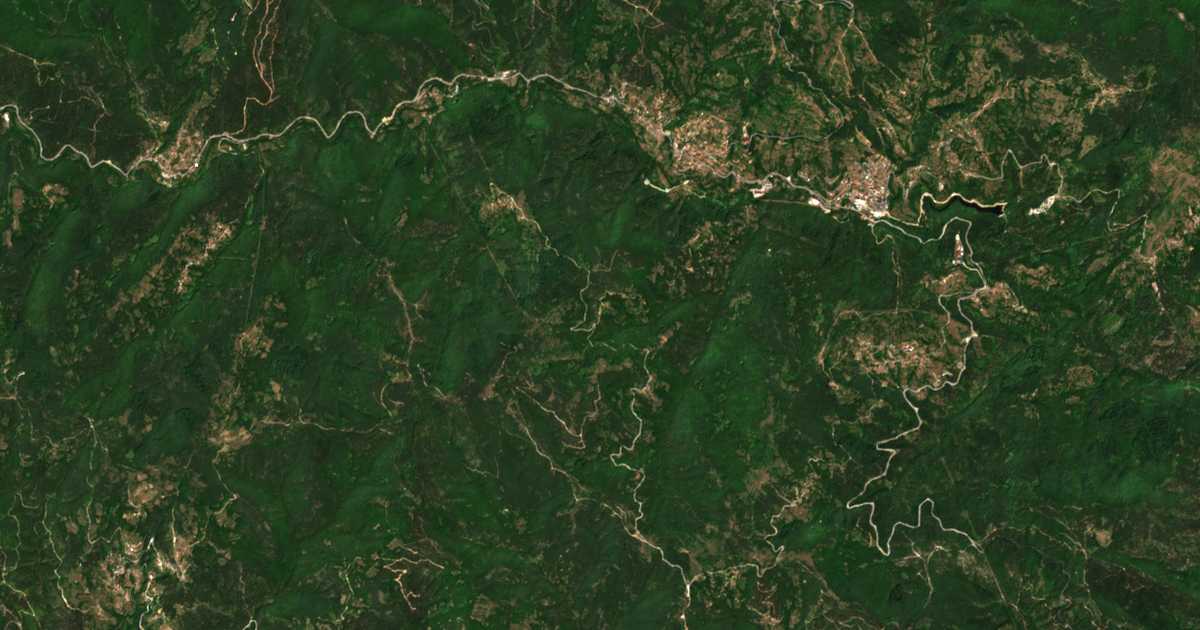Carte satellite de Kupen