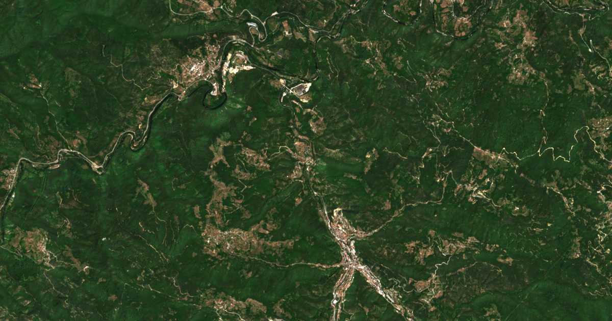 Carte satellite de Lovtsi