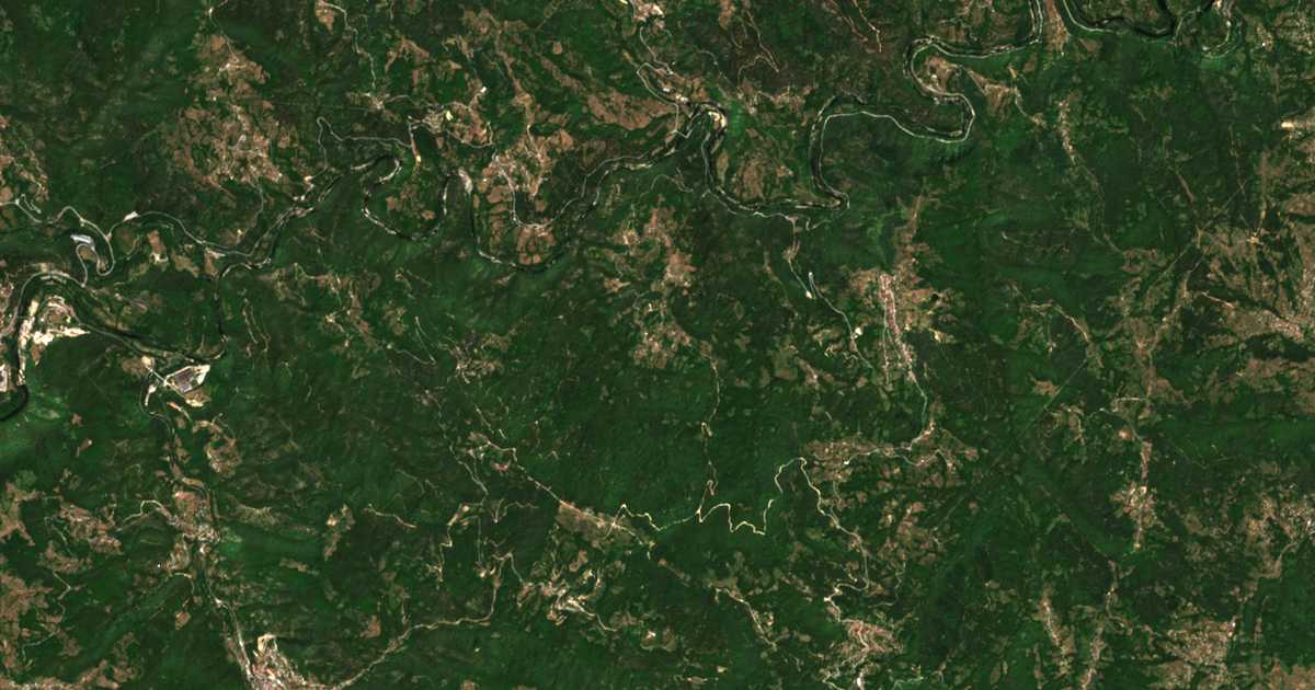 Carte satellite de Ravnil