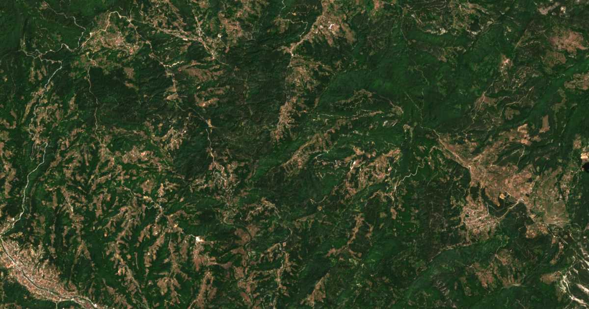 Carte satellite de Tǎnka bara