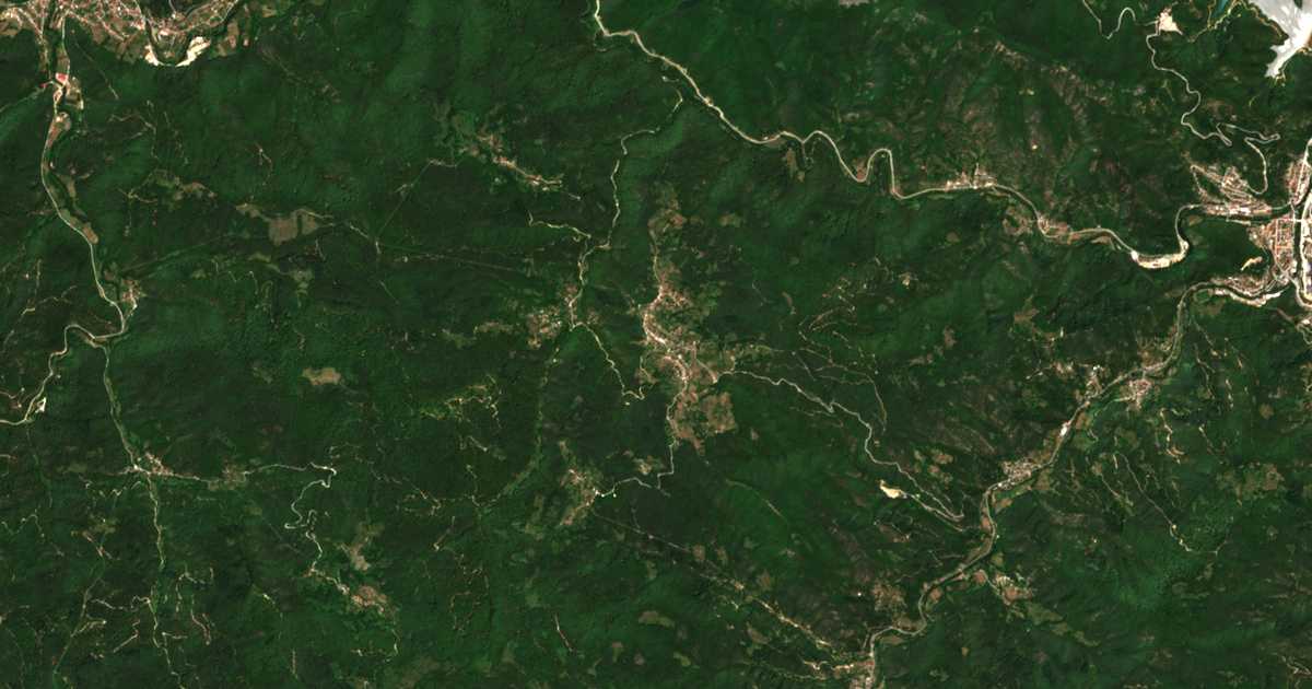 Carte satellite de Ravninata